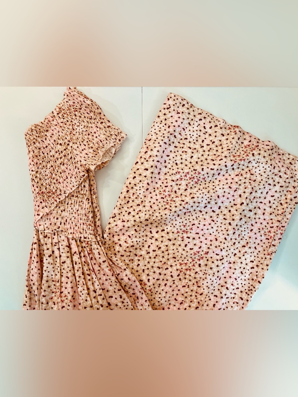 Jessica Simpson Blush Floral V-Neck Smocked Maxi Dress Shortsleeve Small cottage - Picture 7 of 7